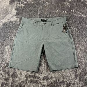 Travis Mathew Stretch Waistband Golf Shorts Chino Gray Men's 38 10" Inseam NWT